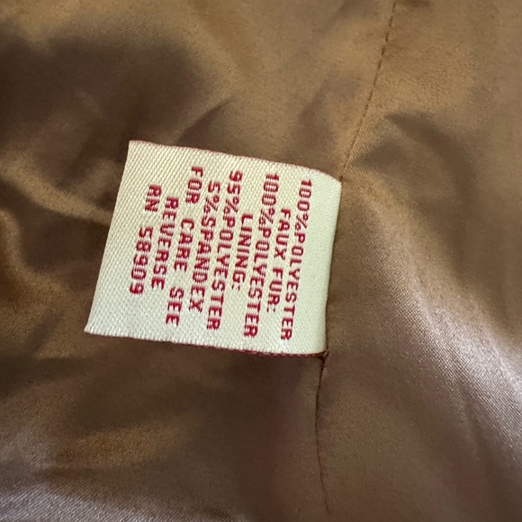 Reba Faux Fur Brown Fringe Vest - Picture 6 of 7